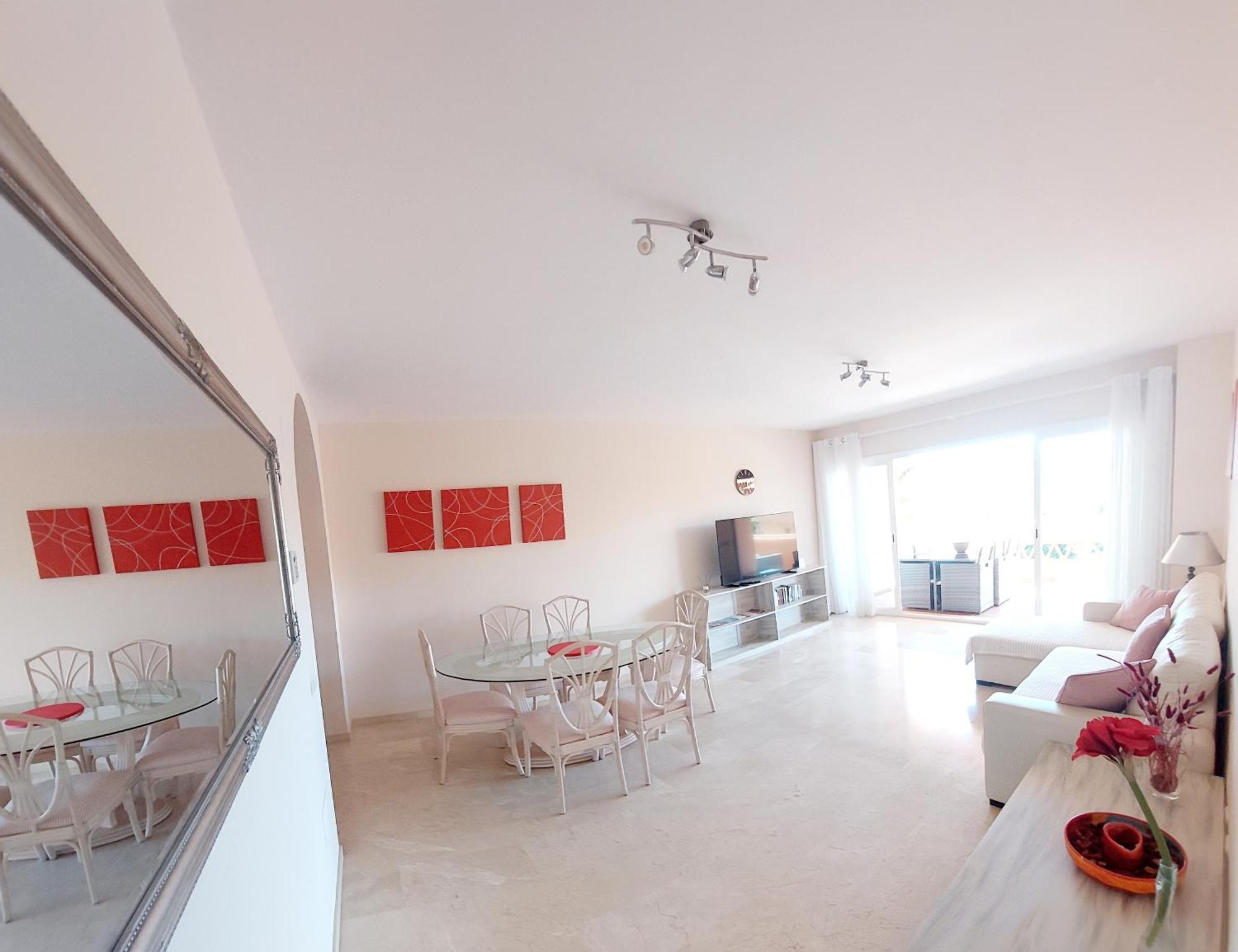 Luxurious Apartment 2 Bedroom 2 Bathroom Near Beach Malaga Exterior photo